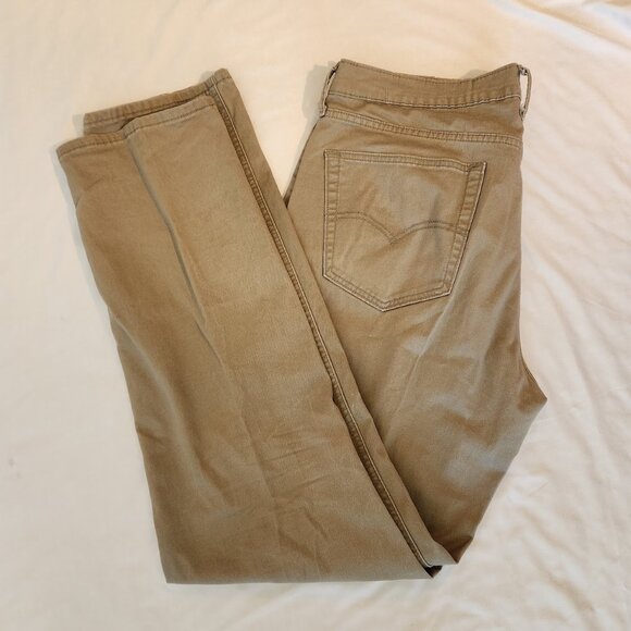 Men’s Levi’s Khakis 36W 36L - Picture 4 of 6